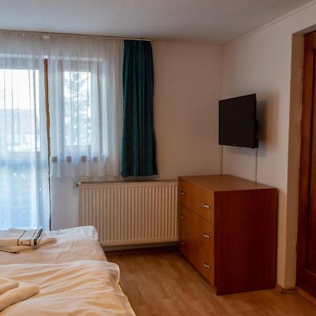 Casa Germana Hotel Lupeni  Luaran gambar